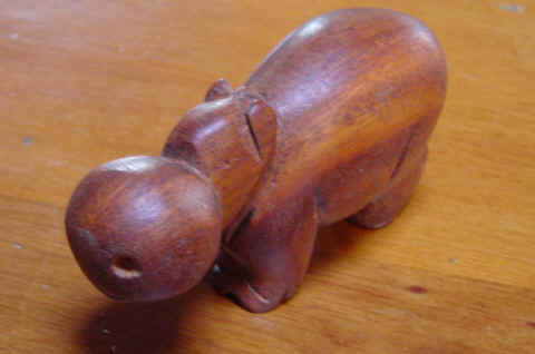 Hippopotame (environ 5 cm au garot)